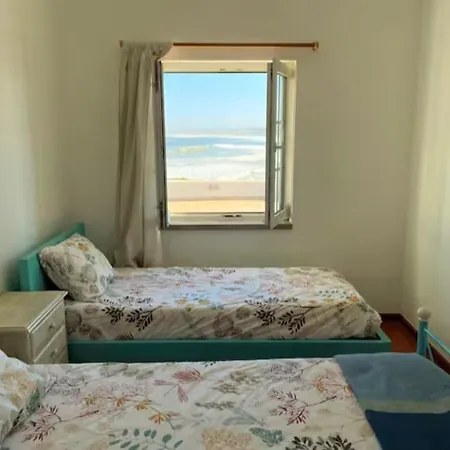 Baleal Island House *